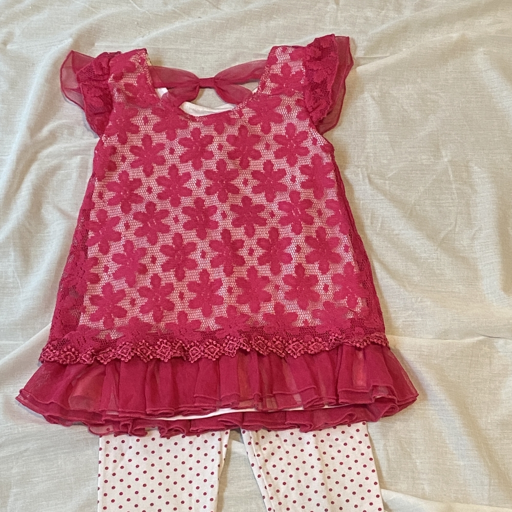 Pink and poke a dot set